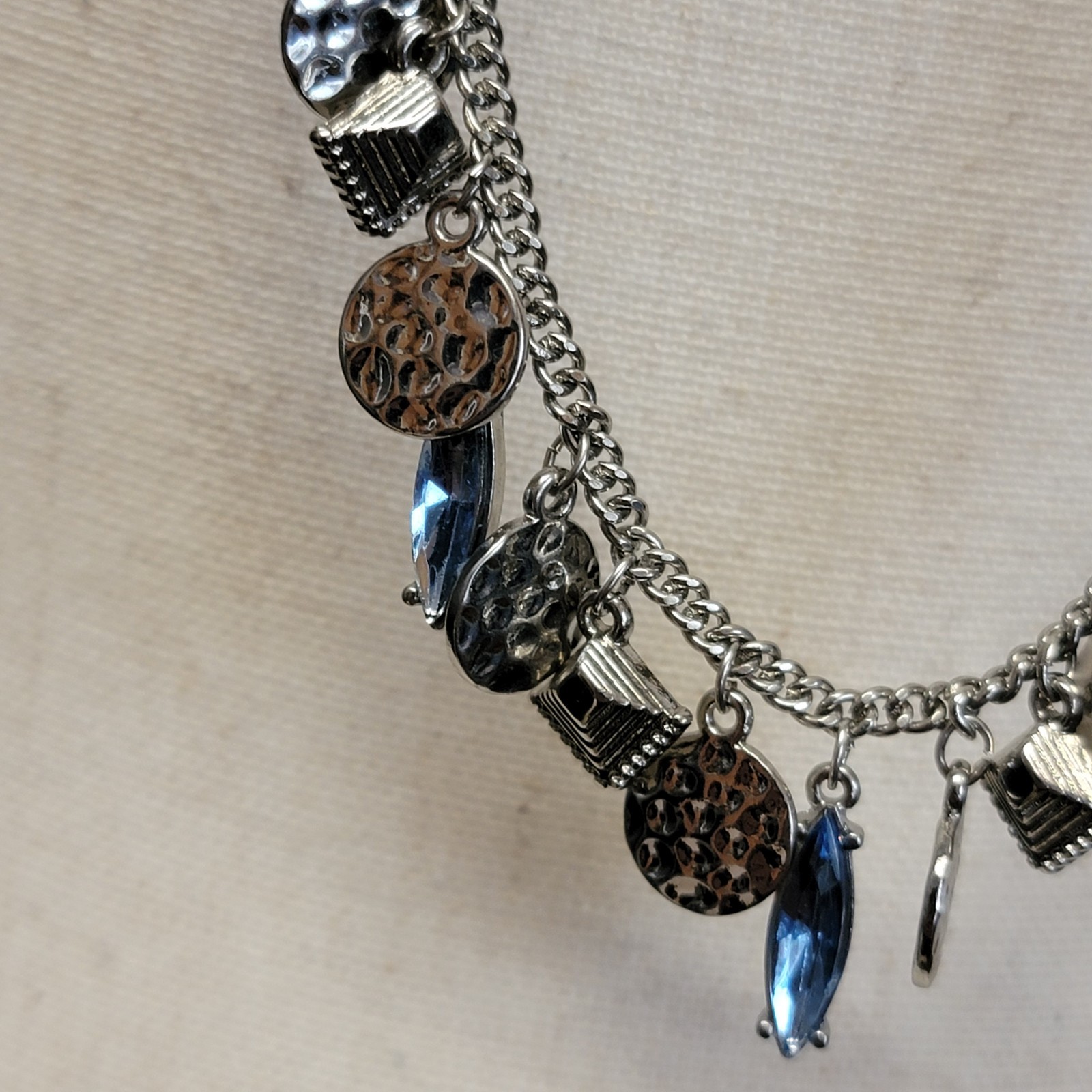 BCBGeneration Triple Strand Statement Necklace 35… - image 5