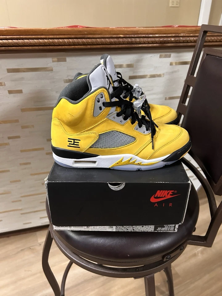 Size 8.5 - Jordan 5 Retro Tokyo T23 (2025) IO3372-700 100% Authentic - Image 2 of 4