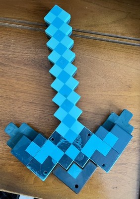 Minecraft NERF Diamond Sword Pickaxe Combo Transforming   Playwear