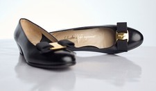 Ferragamo Vara Bow Pump Shoes - Vintage