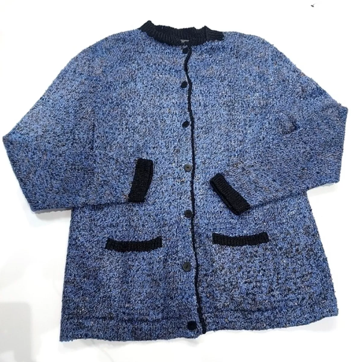 Heavyweight cardigan top