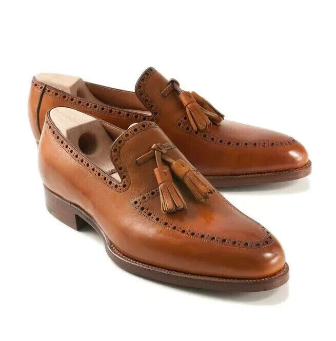 Nuevos zapatos clásicos de cuero marrón con borlas estilo mocasín hechos a mano para hombre