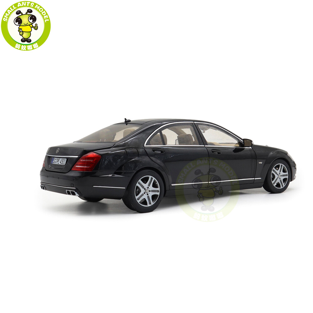 1/18 Motorhelix Mercedes Benz S600L S600 W221 Black Diecast