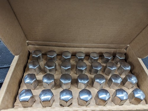 OEM Genuine GM Wheel Lug Nuts 9596070 (Sold Individually)