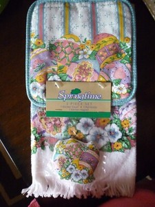 SPRINGTIME 3pc KITCHEN SET/NEW