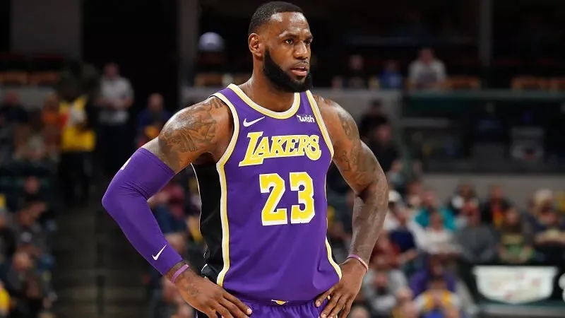 LeBron James Los Angeles Lakers Nike Swingman Jersey - White