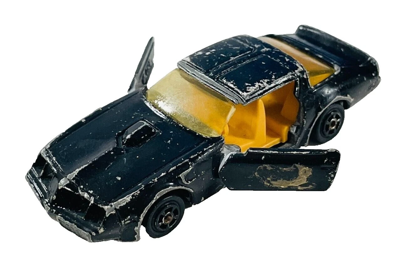 Escala 1:64 Negro Ertl Vintage fabricación Diecast coches, camiones y camionetas