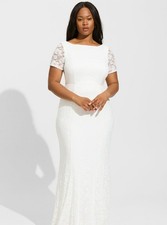 Torrid Ever After White Lace Wedding Dress Fit & Flare Train Size 18 NEW #