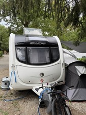 2011 Swift Conqueror 530 Touring Caravan 4 Berth End Bathroom