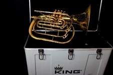 King 1122 Marching French Horn in Bb - Damaged Lacquer, Used, Hard Case Included