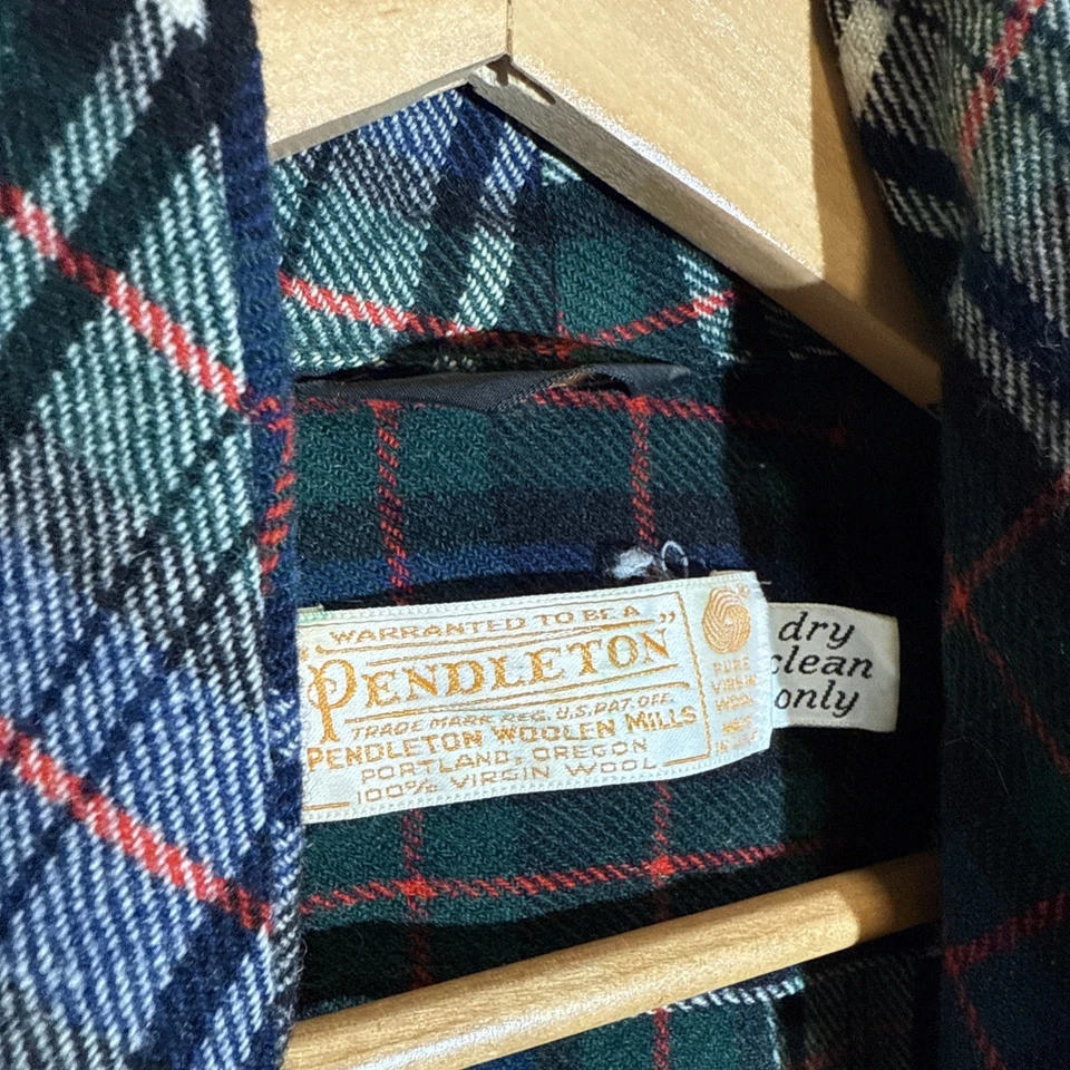 Vintage Pendleton Men’s Medium Green Multicolor Plaid Robe With Belt- Flaws - Image 2 of 4