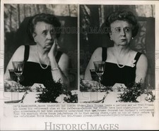 1952 Mrs Bess Truman Lends Serious Ear As President Truman Speaks Wirephoto 8x10