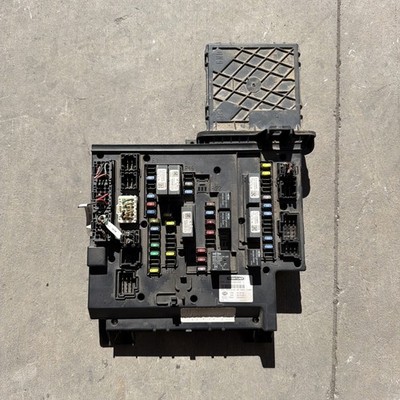 2015 freightliner cascadia cigarette lighter fuse 114SD Box Which fuse is F49 in