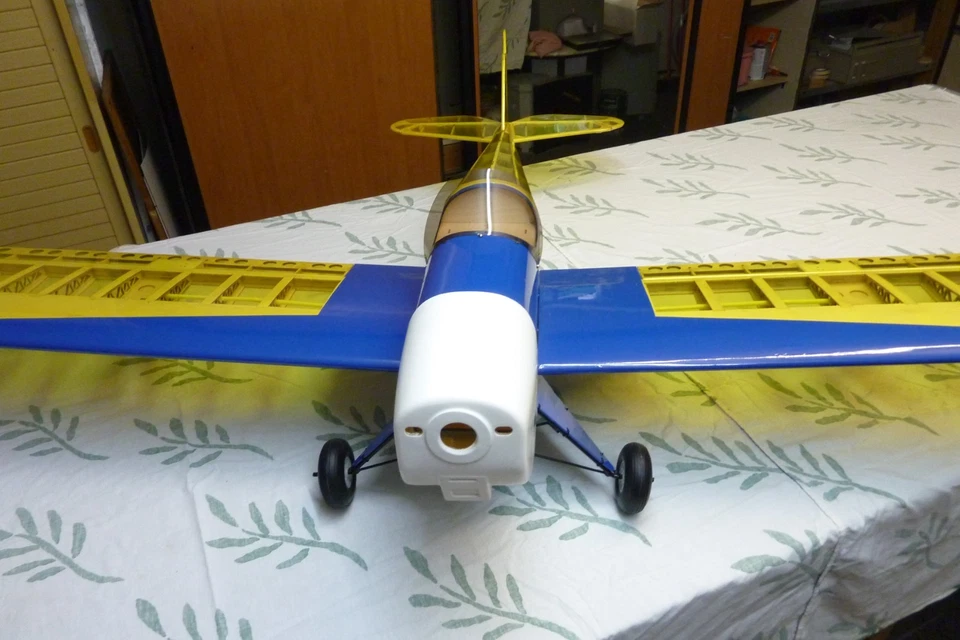 Spacewalker Holzbaukasten (Lasercut) fertig gebaut  - Bild 2 von 4