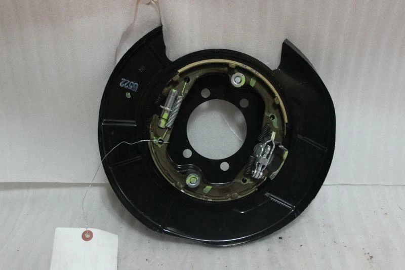 Placa freno trasero nissan maxima 14 Foto 2 de 2