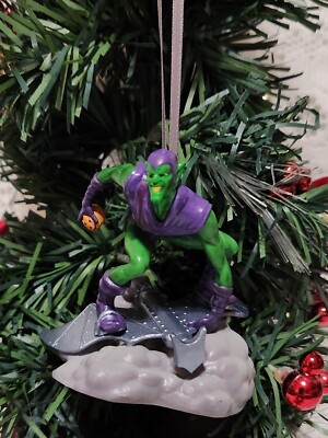 DISNEY STORE MARVEL SPIDER-MAN GREEN GOBLIN CUSTOM CHRISTMAS ORNAMENT RARE NEW