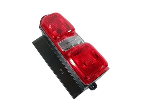 VAUXHALL VIVARO 2019 - 2024 REAR LIGHT TAIL BACK LAMP DRIVER RIGHT SIDE - Picture 3 of 8