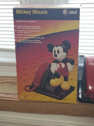 VINTAGE DISNEY MICKEY MOUSE AT&T CORDED TOUCH TONE TELEPHONE (With Box). - Picture 6 of 10