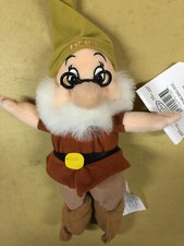 NEW Disney's SNOW WHITE DWARF DOC, 1999, MINT