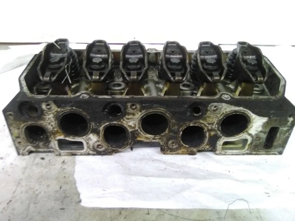 Ford Van 250 97 culata 4,2 litros 6-256 Foto 2 de 4