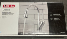 Delta Classic 19810-DST Chrome Single-Handle Pulldown Kitchen Faucet OPEN BOX