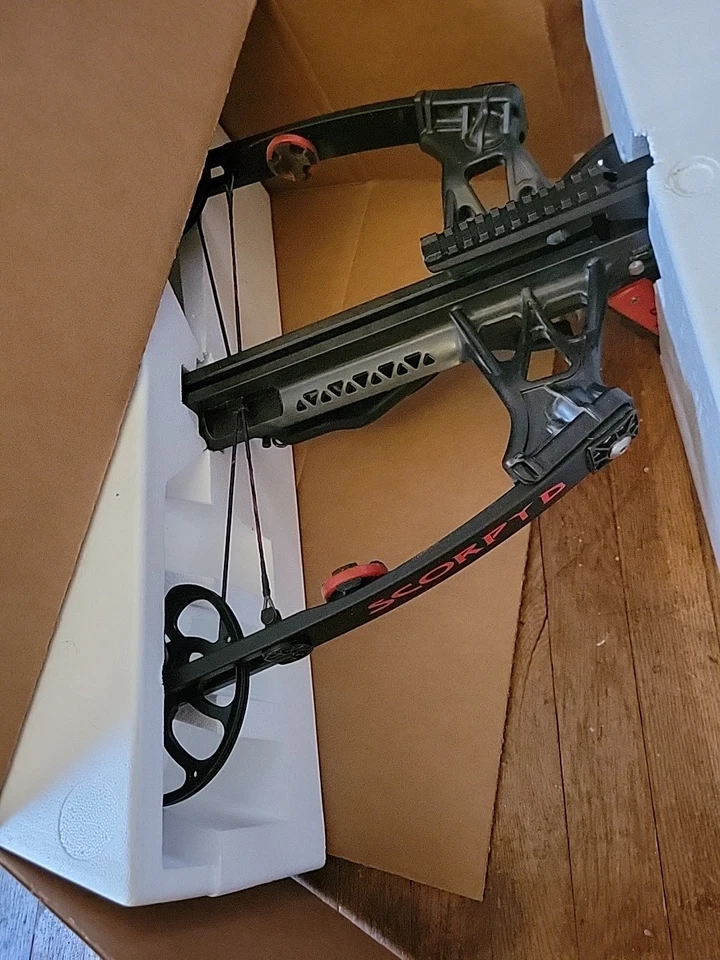 Ballesta Scorpyd Deathstalker 380 con mira telescópica compacta Hawk XB30 y trineo corto ¡Incld! Foto 4 de 4