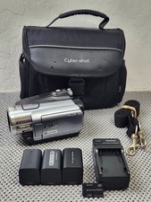 Sony Handycam HDR-HC7 Handheld High Definition MiniDV Bundle Silver Tested