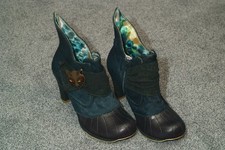 GREEN IRREGULAR CHOICE CAT BOOTS SIZE 5.5