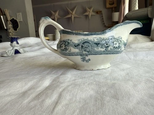 Stanley Pottery Co England gravy boat white & blue TransferWare Clive Antique