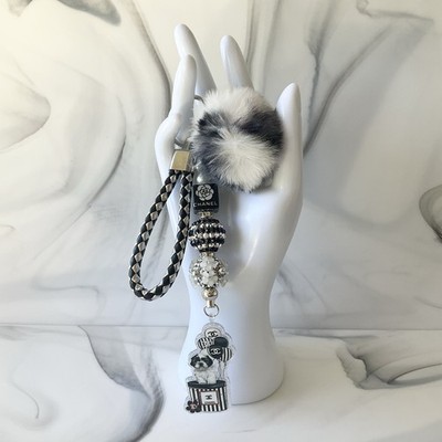 Black & White Shih Tzu In Hatbox Faux Leather  Wristlet Keychain