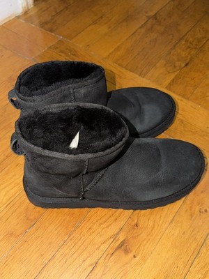 UGG Mens Classic Mini Boots | Black | 1002072-BLK |