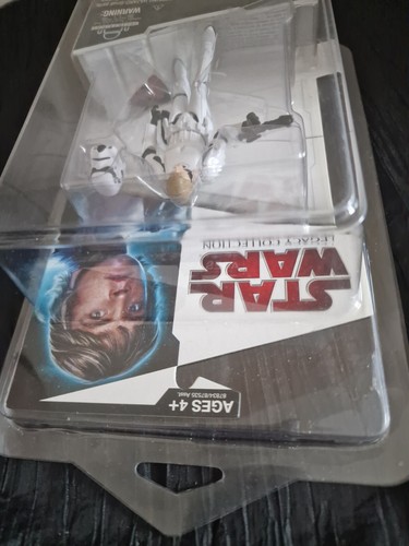 Star Wars Luke Skywalker Legacy Collection Action Figure BD01 in protective case - Picture 5 of 6