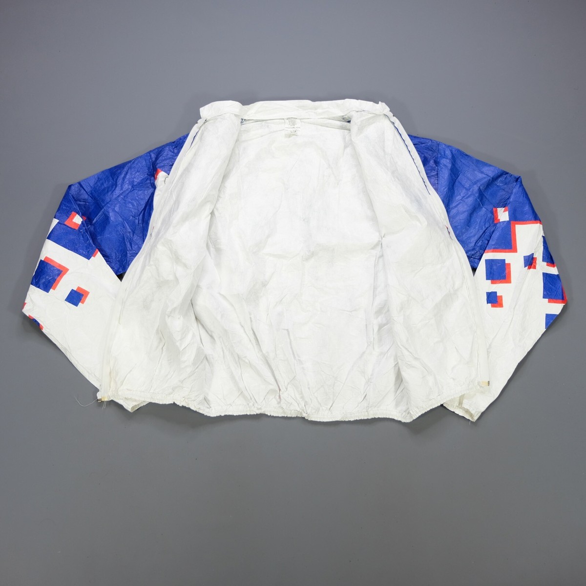 Rare Vintage TYVEK Dream Team USA Olympic Basketball 1992 Paper