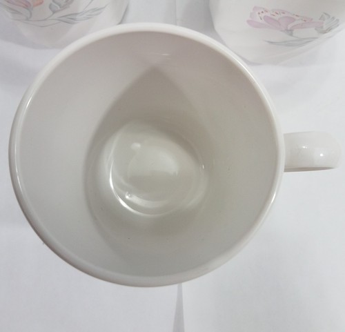 Corning Ware Mugs Coffee Tea Cups Made In USA Set Of 3 EUC Excellent Used Condit - Picture 5 of 9