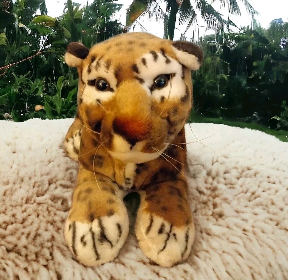 Hosung N.Y. Inc. Cheetah Leopard Stuffed Animal Realistic Laying Hard Head 14" 