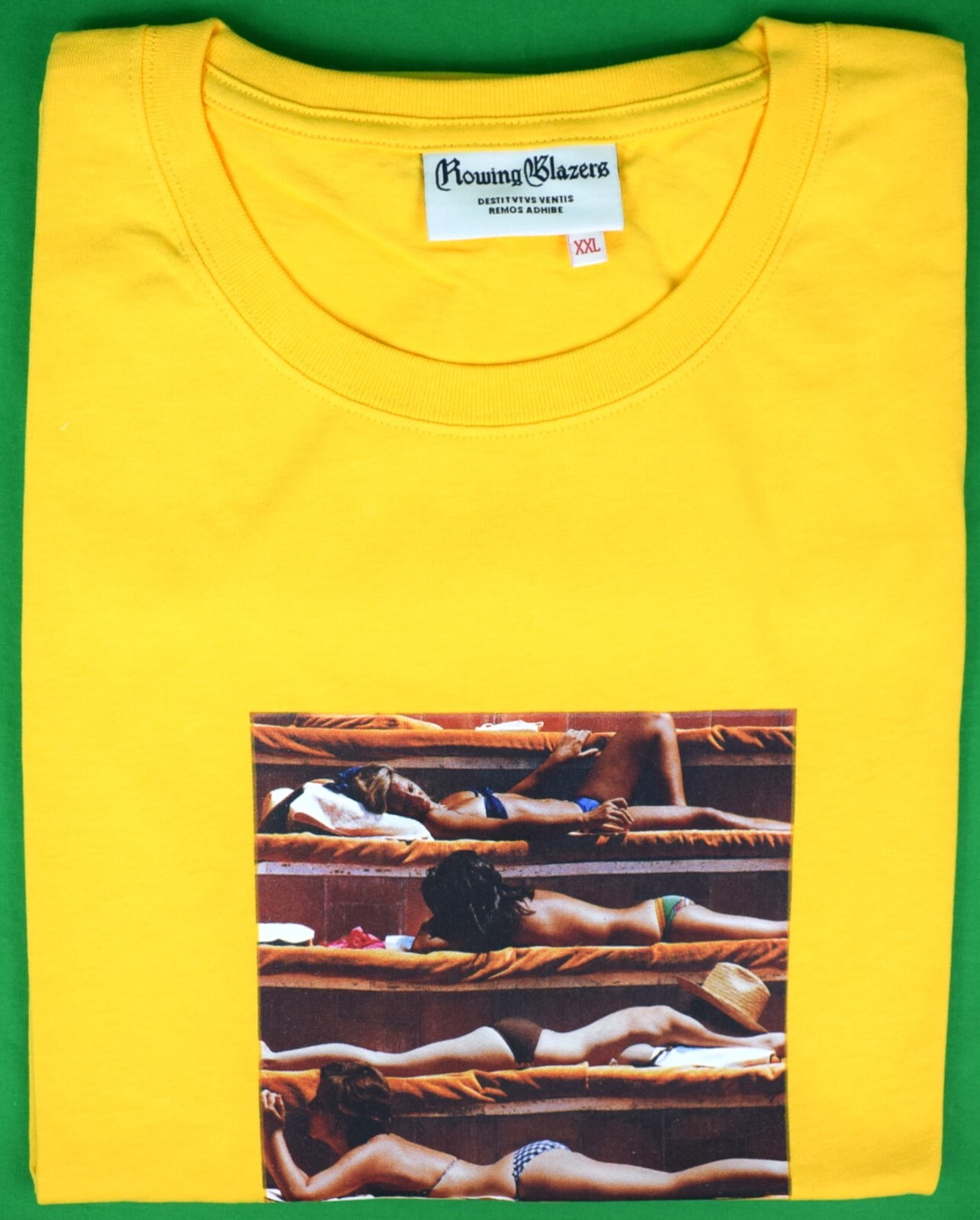 FILA "T shirt Rowing Blazers x Slim Aarons gialla nuda S S" taglia XXL (nuova con etichette con borsa)