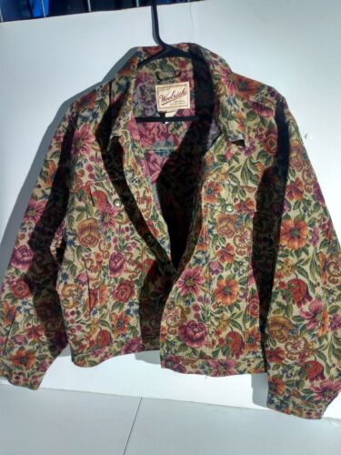 Vintage Woolrich Women's Floral Cream Denim Jacket