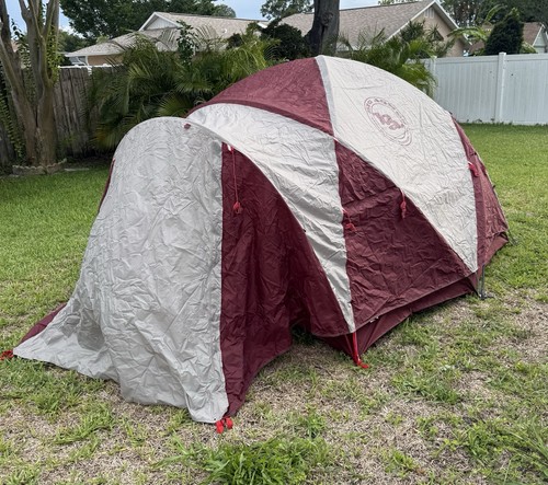 BIG AGNES Flying Diamond 4 Tent 4-Person 3 Season Red & Gray Great Condition