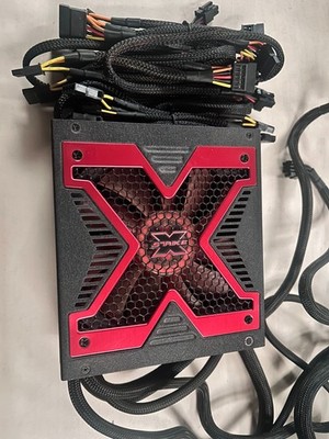 Aerocool Strike-X 1100W 80+ Gold Semi Modular ATX Netzteil PSU