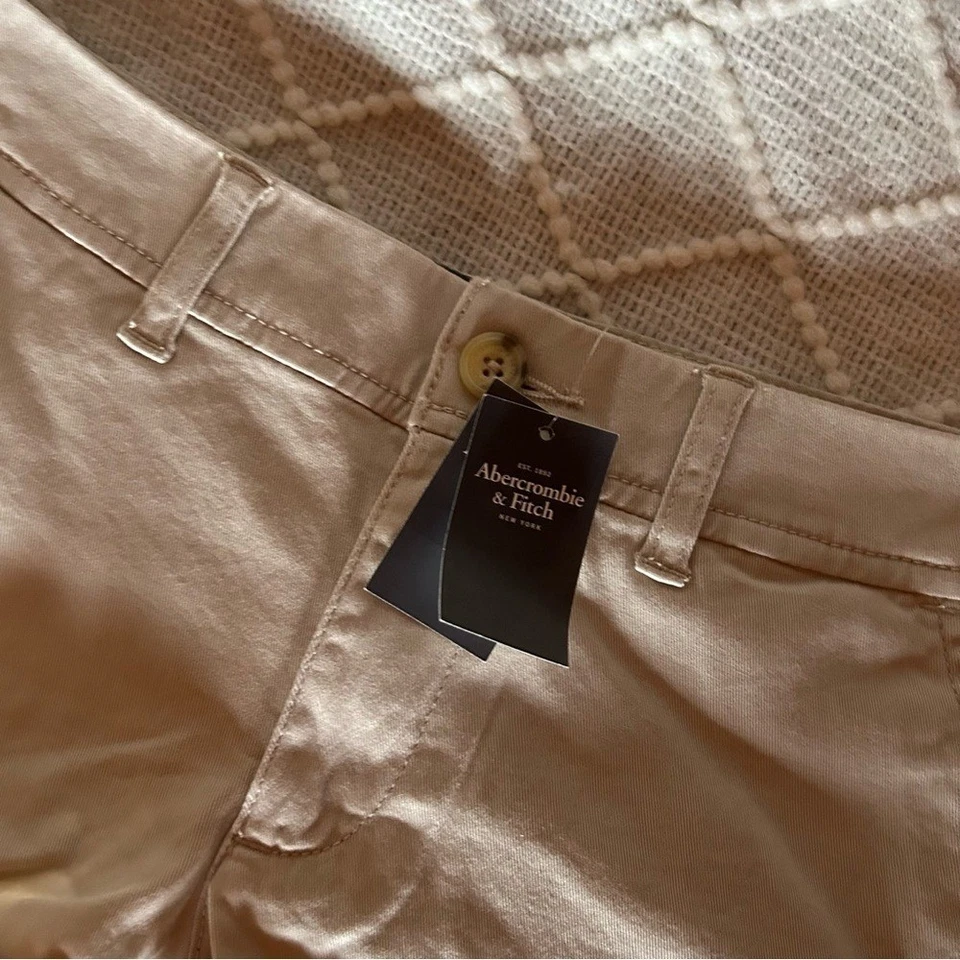 Abercrombie and Fitch Low Rise Short Shorts Khaki Cuffed NWT micro Mini Y2K - Image 2 of 4