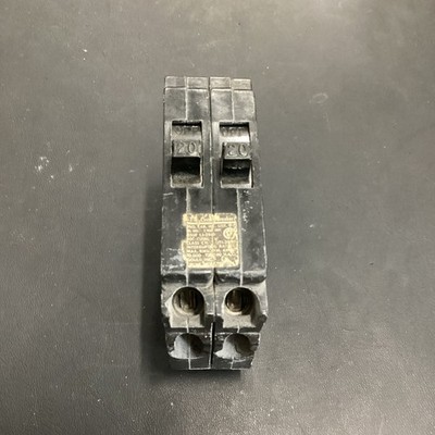 I-T-E QT1-2020 Tandem Circuit Breaker, 2-Pole, 20A, 120/240VAC (Missing Lugs)  