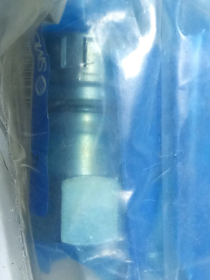 SMC KK130S02FXZ 1/4 in Female Thread Type Quick Couplers Type S - Image 3 of 3