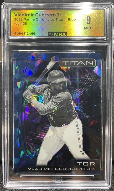 2022 Panini Chronicles Titan Vladimir Guerrero Jr. #25 Blue Ice Prizm /25 MBA 9