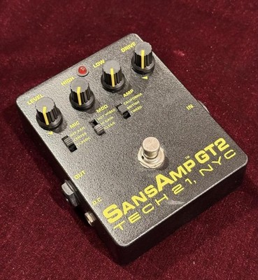 TECH21 SansAmp GT2 Distortion Guitar Effect Pedal Box Manual Tested Working