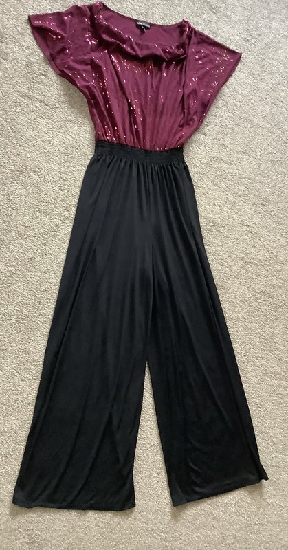 I.N. Studio Women Wide Leg Black Pant, Burgundy Sequence Top (One Piece) Large  