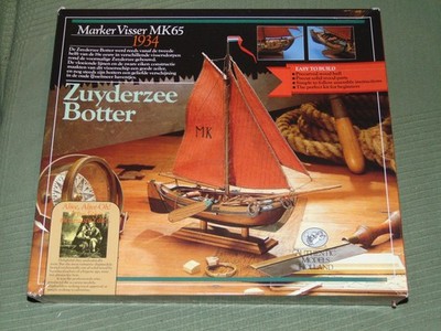 AUTHENTIC MODELS HOLLAND HOLZ SCHIFF BOOT SEGELBOOT MARKER VISSER MK65 1934 1:40