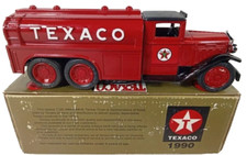 Texaco 7 Series - 1930 Diamond T - Tanker truck Ertl Bank SN-9330VO USA 2330