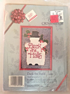 Deck the Halls Counted Cross Stitch Kit by Golden Bee 60420 / 1990 / Open Unused