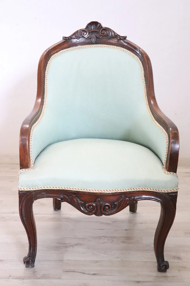 Fauteuil ancien tapissé en noyer d'époque Louis Philippe milieu du 19ème siècle - Photo 2/4