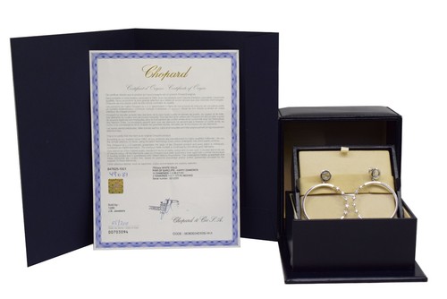 Chopard Happy Diamonds 18k White Gold 5 Diamond Star Hoop Earrings 847625-1001 - Picture 5 of 11